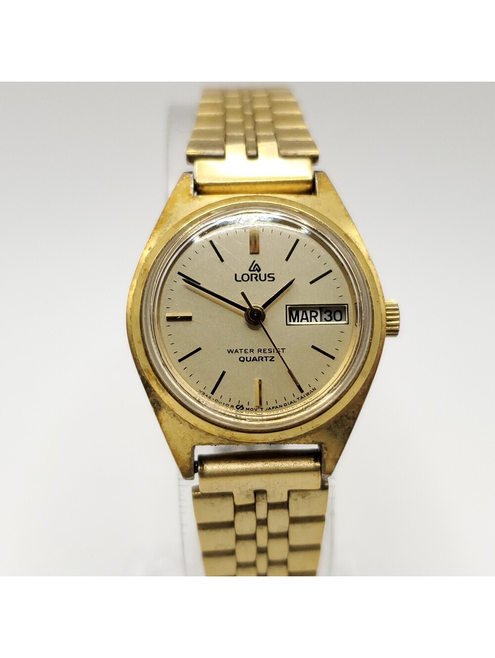 Vintage Seiko Lorus Womens Watch 22mm Adjust Band Day/Date Dial New Battery